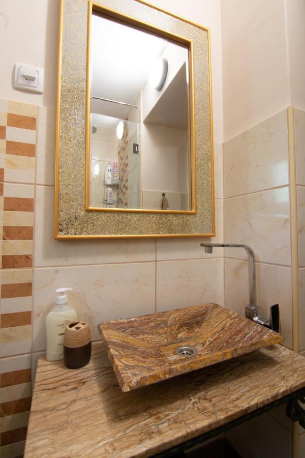 Top Spot Apartment Beograd Eksteriør billede
